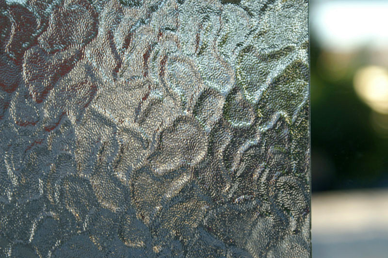 Ornamentglas # 520 weiß 4 mm (PUNTEADO 087/000) 